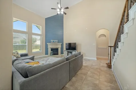 14710 Castle Cove Lane Houston TX 77044