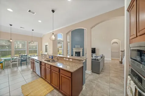 14710 Castle Cove Lane Houston TX 77044