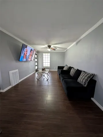 4822 Dalmatian Drive South Houston TX 77045