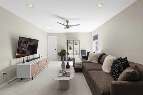 3379 Bellefontaine Street Houston TX 77025