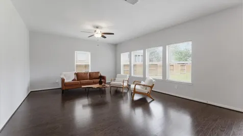 327 Honey Mesquite Path Conroe TX 77318