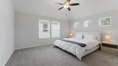 327 Honey Mesquite Path Conroe TX 77318