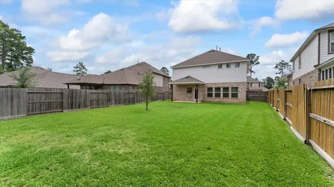 327 Honey Mesquite Path Conroe TX 77318