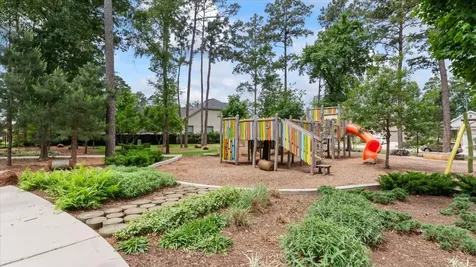 327 Honey Mesquite Path Conroe TX 77318