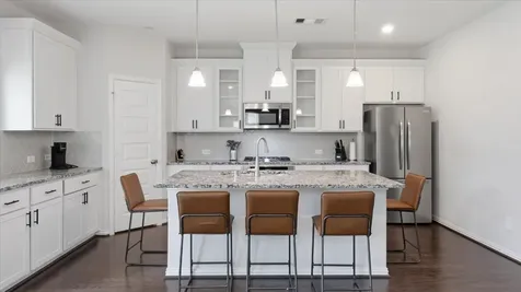 327 Honey Mesquite Path Conroe TX 77318