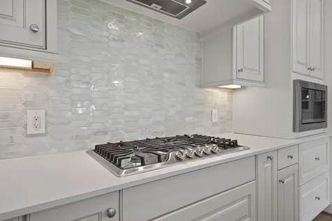 1021 Lakemont Bend Lane Pinehurst TX 77362