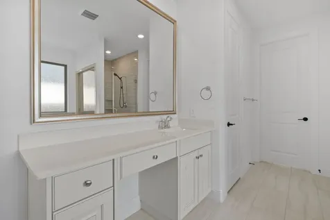 1021 Lakemont Bend Lane Pinehurst TX 77362