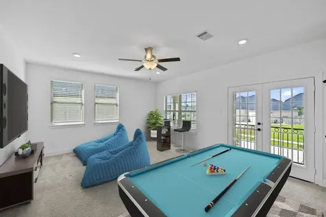 1021 Lakemont Bend Lane Pinehurst TX 77362