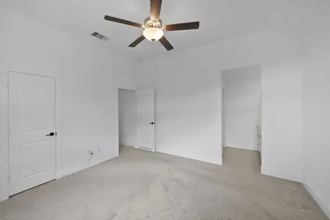1021 Lakemont Bend Lane Pinehurst TX 77362