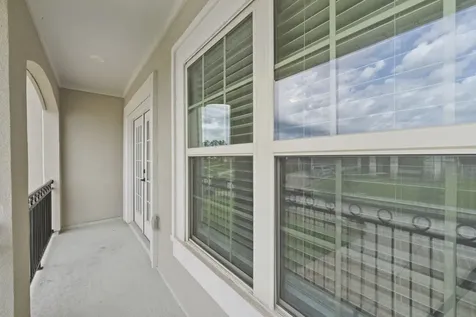 1021 Lakemont Bend Lane Pinehurst TX 77362