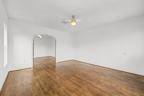 511 Joyce Street Houston TX 77009