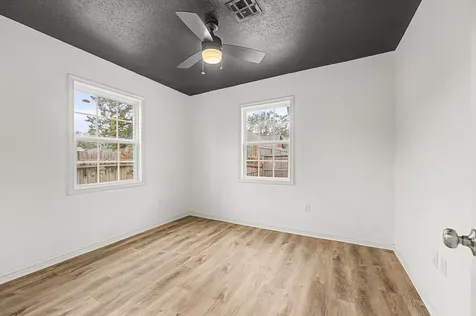 511 Joyce Street Houston TX 77009