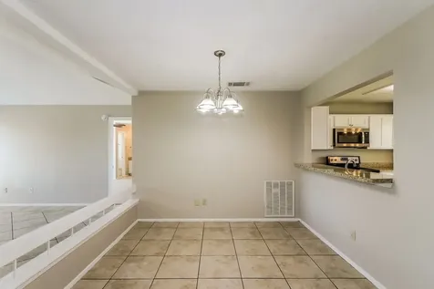 8443 S Meadow Bird Circle Houston TX 77489