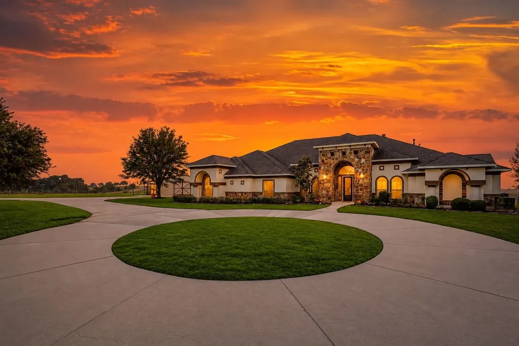 8407 Fm 1371 Road Bellville TX 77418