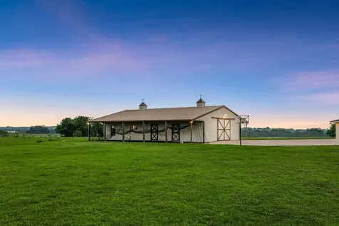 8407 Fm 1371 Road Bellville TX 77418