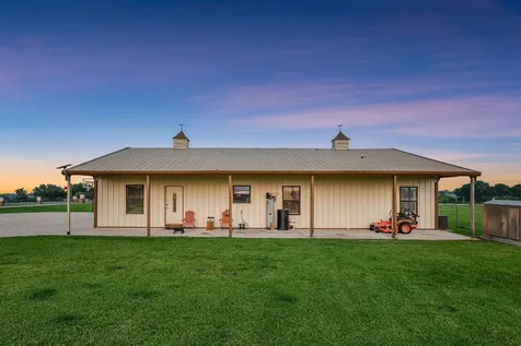 8407 Fm 1371 Road Bellville TX 77418