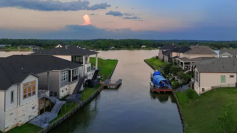 11021 N Lake Mist Lane Willis TX 77318