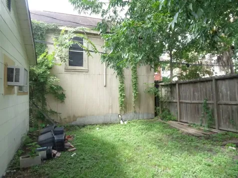 4618 Clay Street 2 Houston TX 77023