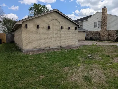 16723 Lone Quail Court Houston TX 77489