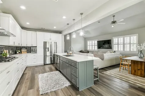 13043 Avery Ridge Lane Tomball TX 77377