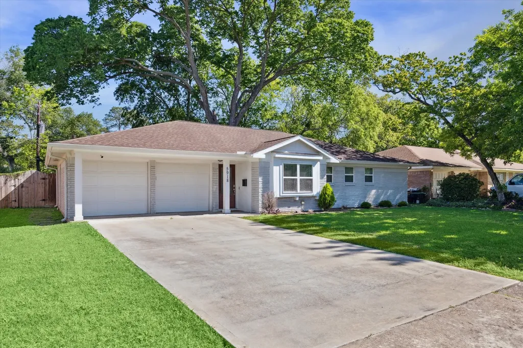 5918 Fontenelle Drive Houston TX 77035
