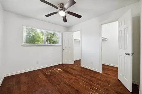 5918 Fontenelle Drive Houston TX 77035
