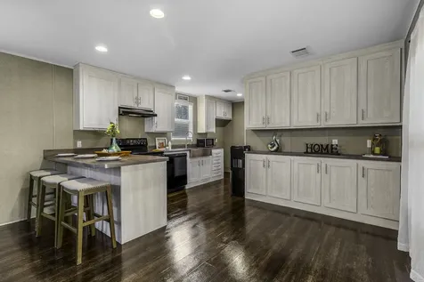 211 Woodstock Livingston TX 77351