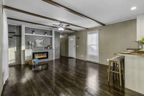 211 Woodstock Livingston TX 77351