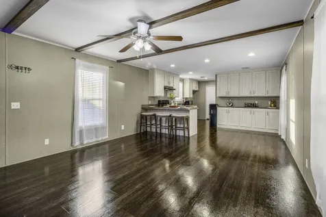 211 Woodstock Livingston TX 77351