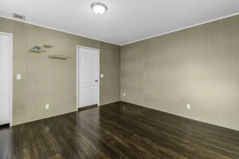 211 Woodstock Livingston TX 77351