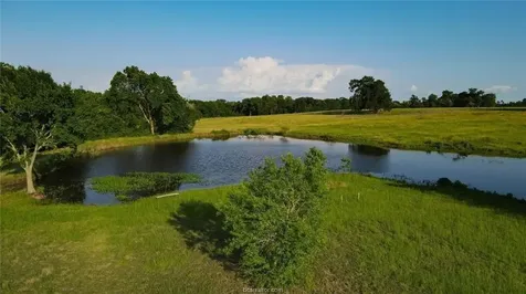 4791 State Highway 21 W - 25 Acres Caldwell TX 77836