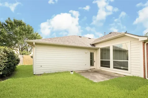 2822 Lakecrest Forest Drive Katy TX 77493