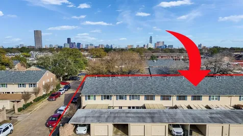 6455 Burgoyne Road 28 Houston TX 77057