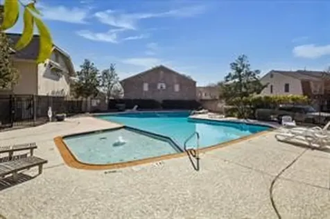 6455 Burgoyne Road 28 Houston TX 77057