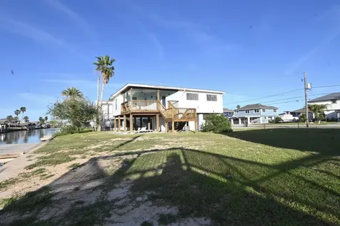 190 Barracuda Bayou Vista TX 77563
