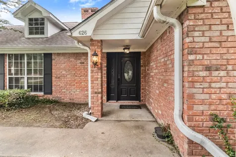 626 Meadowlark Lane Winnie TX 77665