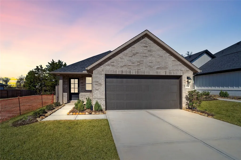 19584 Stripe Hill Bend Montgomery TX 77316