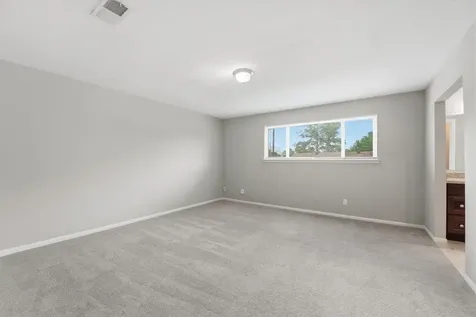 2325 Triway Lane 208 Houston TX 77043
