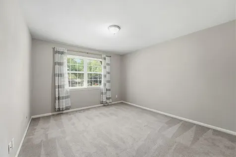 2325 Triway Lane 208 Houston TX 77043