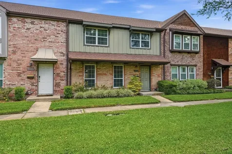 2325 Triway Lane 208 Houston TX 77043