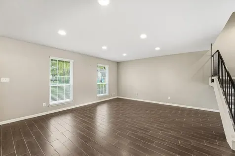 2325 Triway Lane 208 Houston TX 77043