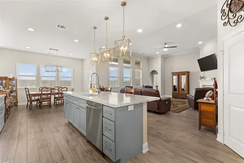 40252 Spyglass Hill Drive Cleveland TX 77327