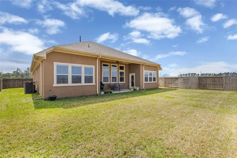 40252 Spyglass Hill Drive Cleveland TX 77327