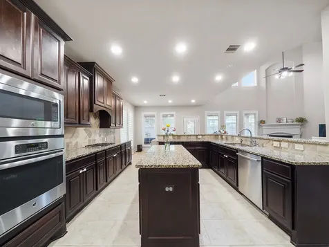 28131 Twin Knolls Lane Fulshear TX 77441