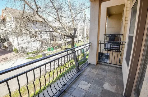 222 Knox Street F Houston TX 77007