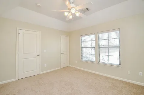 222 Knox Street F Houston TX 77007