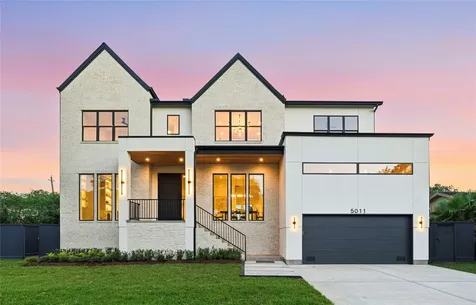 5011 Glenmeadow Drive Houston TX 77096