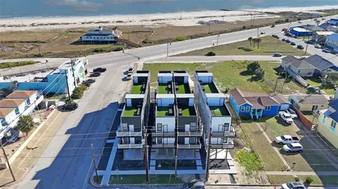 805 Avenue K B Galveston TX 77550