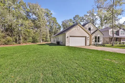1118 Neros Palace New Caney TX 77357