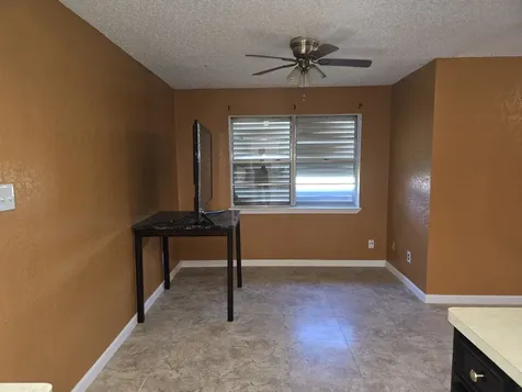 7218 Oriole Drive Texas City TX 77591